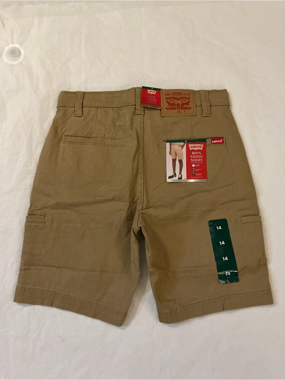 NWT Levi’s boy’s tan cargo shorts size 14 adjustable